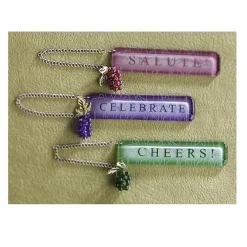 Hot 7.5" Green Wine Themed Grapes "CHEERS!" Bottle Tag Christmas Ornament Food & Beverage