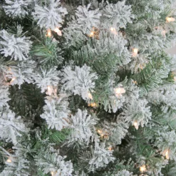 Sale 7.5' Pre-Lit Full Winema Pine Flocked Artificial Christmas Tree - Clear Lights Flocked