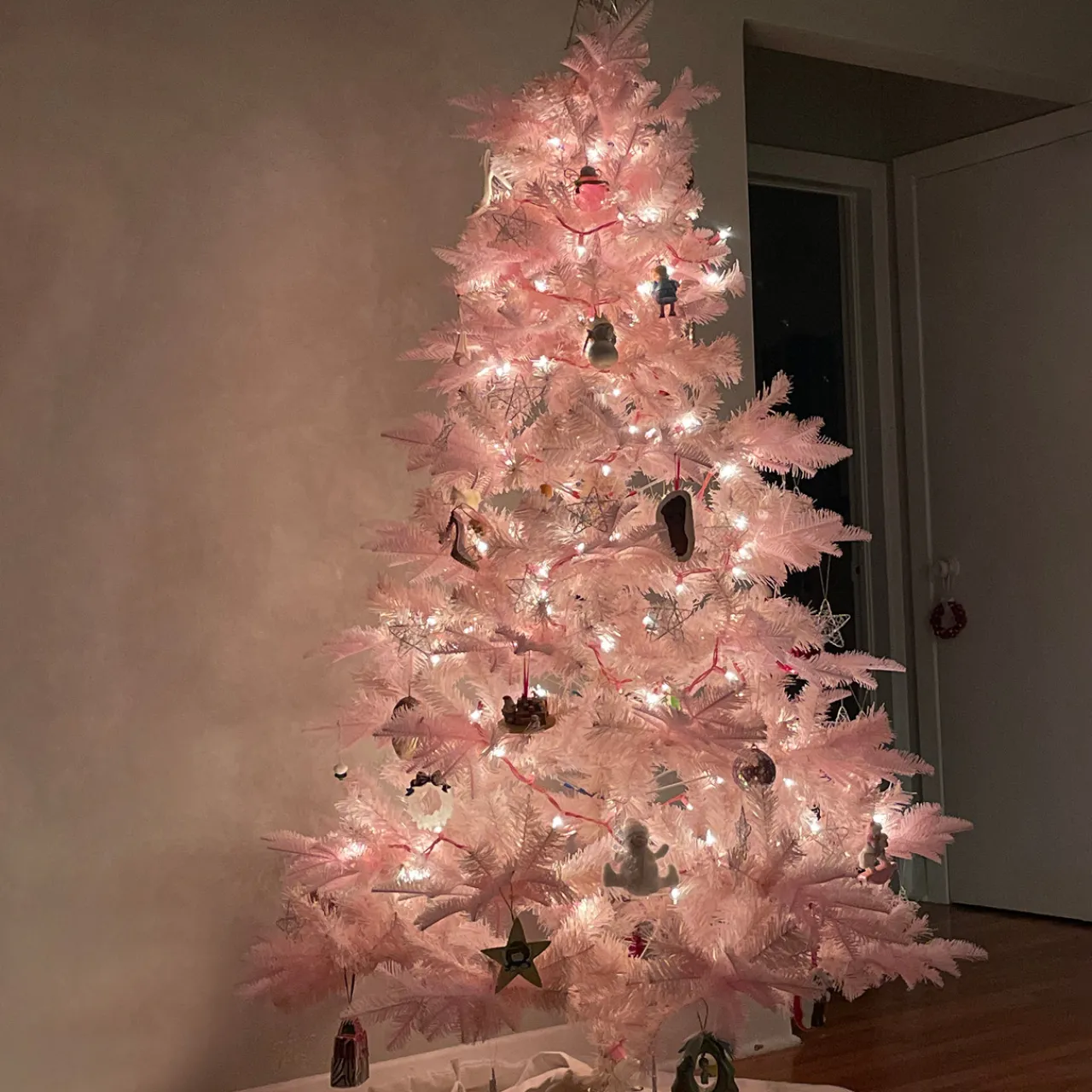 Sale 100-Count Clear Mini Christmas Light Set - 20.25' Pink Wire Incandescent