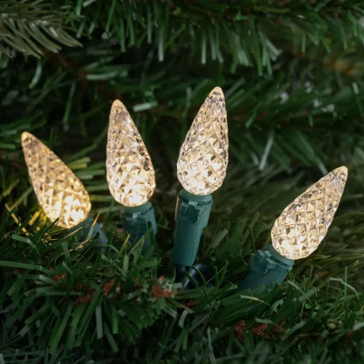 Best 200-Count Warm White LED Faceted C6 Christmas Lights, 66.25 ft Green Wire C5 & C6 Lights