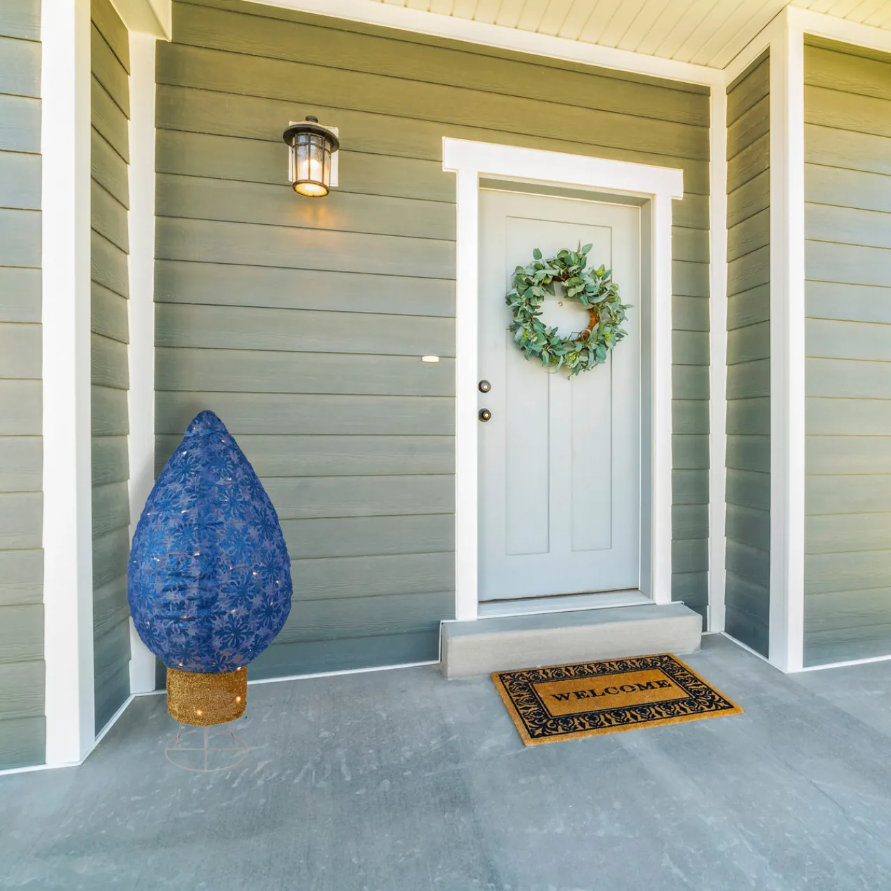 Hot LED Lighted Retro Light Bulb Outdoor Christmas Decoration - 32" - Blue Lighted