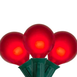 Set of 15 Red Satin G50 Globe Christmas Lights - Green Wire Globes